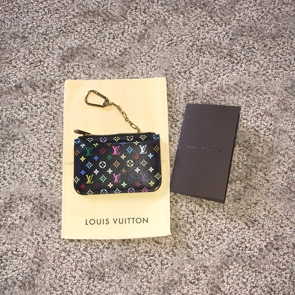 Louis Vuitton Handbags - Louis Vuitton AUTHENTIC coin purse